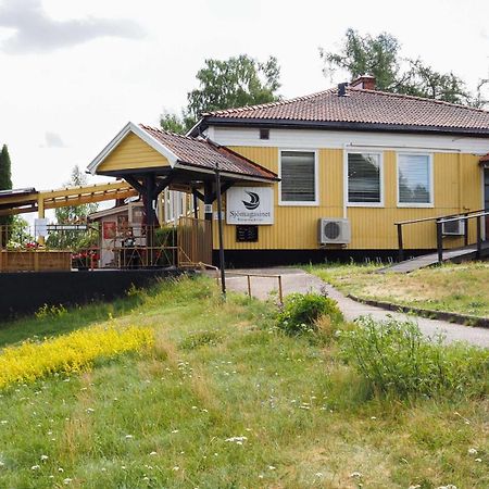 Komplett Laegenhet Med Sjoeutsikt Malmon Exterior foto
