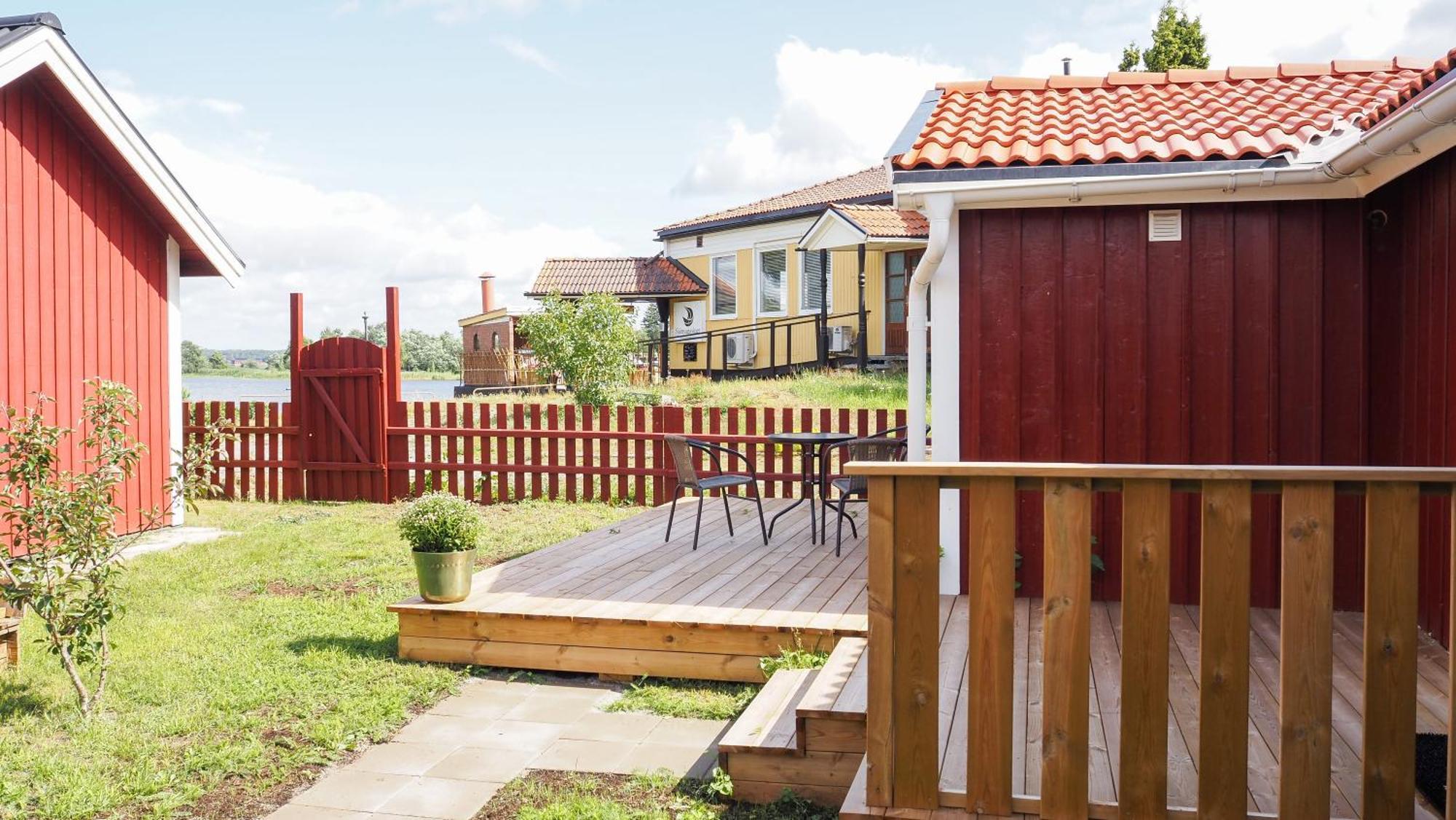 Komplett Laegenhet Med Sjoeutsikt Malmon Exterior foto